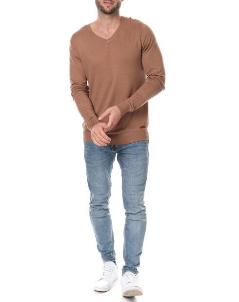 Pull col V Nohlan camel