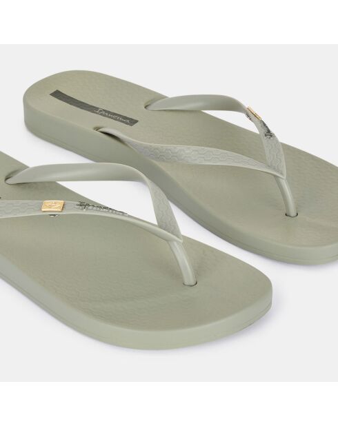 Brasilidade gerecyclede celadon groene teenslippers