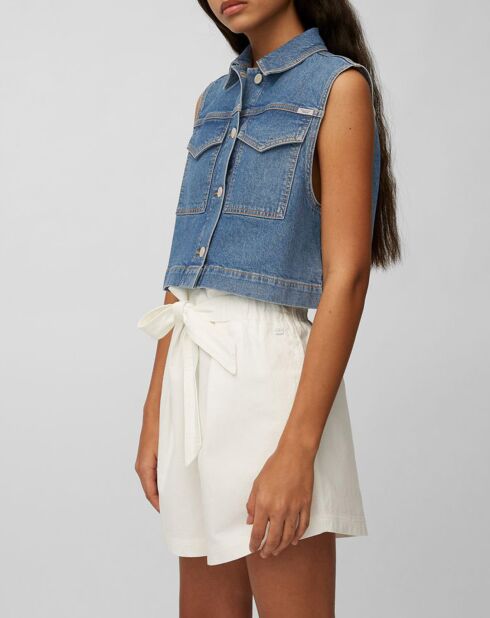 Mittelblaue ärmellose Jeansjacke