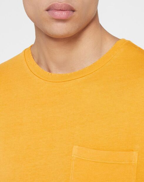 T-Shirt pocket side orange