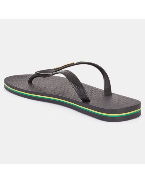 Chanclas negras recicladas de Brasil