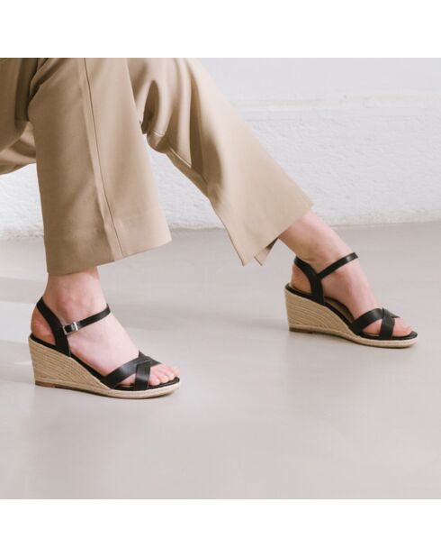 Schwarze Keilsandalen aus Leder - 10,5 cm Absatz