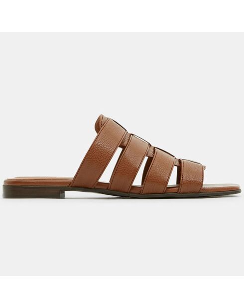 Bruine leren muiltjes