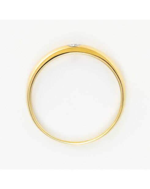 Anillo sobrio de oro amarillo de 0,005 quilates