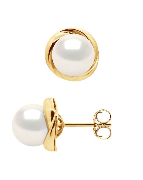 Geelgouden oorbellen en natuurlijke witte ronde zoetwaterparels