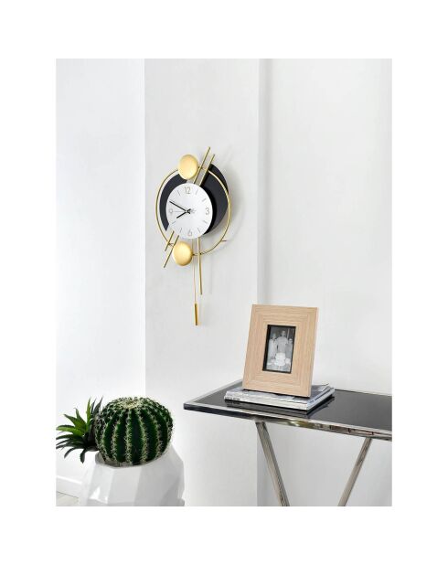 Horloge murale Circular Revolution dorée - 71x37 cm