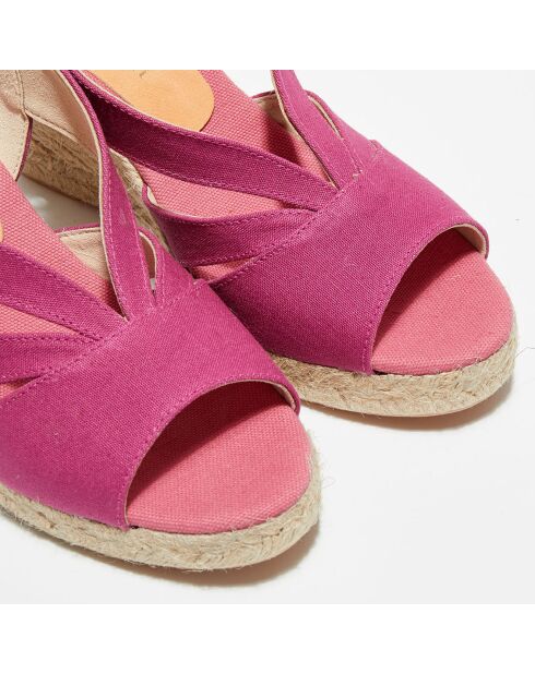 Blaubeer-Keilsandalen mit 8,5 cm Absatz