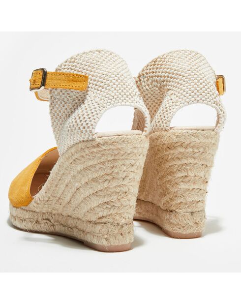 Espadrilles van mosterdkleurig fluweel van leer - hak van 9 cm