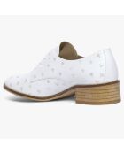 Derbies en Cuir brodé coeurs Cipriano blanches