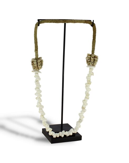 Collier de coquillages sur socle en métal dao blanc/noir - H.38 cm