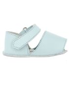 Blauwe leren sandalen