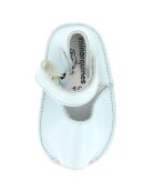 Blauwe leren sandalen