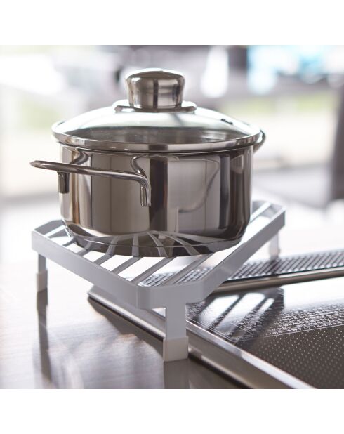 Eckstütze für weißen Ofen - 22x22x5 cm