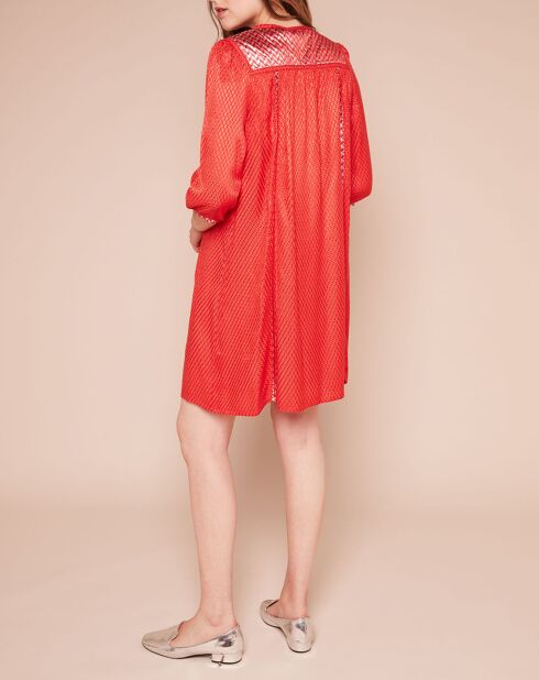 Robe Elegante courte fluide texturée corail