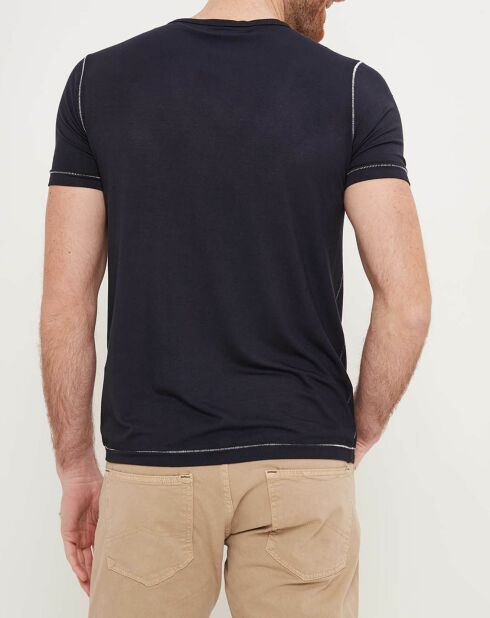 T-Shirt Seams marine