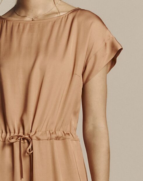 Robe Rivelyn ample et fluide taupe
