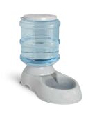 2 distributori di acqua e cibo per animali bianchi