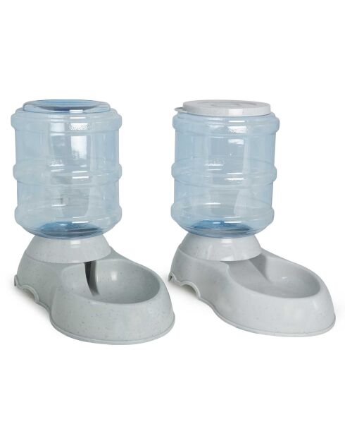 2 dispensadores de agua y comida para animales blancos