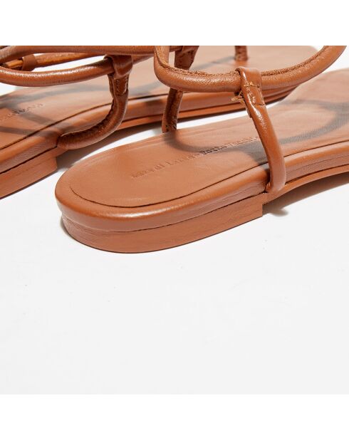 Isaure camelfarbene Ledersandalen