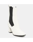 Chelsea Boots en Cuir verni à tige haute écrues - Talon 7 cm