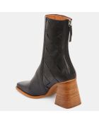 Bottines en Cuir tressage à l'arrière noires - Talon 8 cm