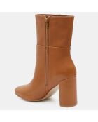 Bottines en Cuir à talon haut et clous camel - Talon 9 cm