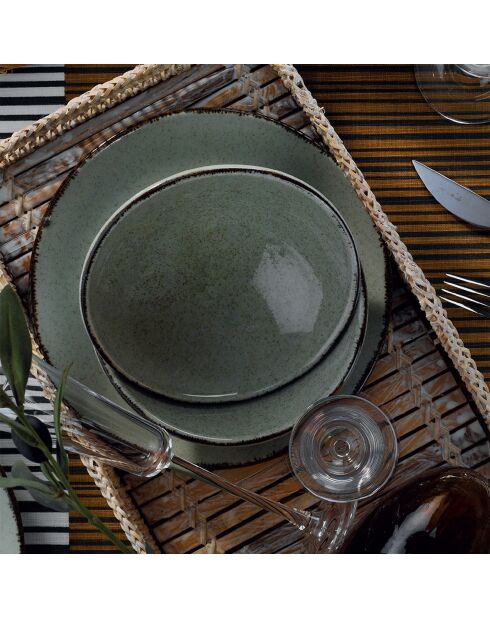 Service de table vert en Porcelaine - 18 pièces