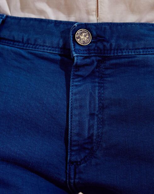 Kleine blaue Hose Syan