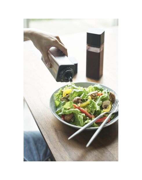 Bouteille d'assaisonnement Tower noire