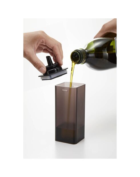 Bouteille d'assaisonnement Tower noire