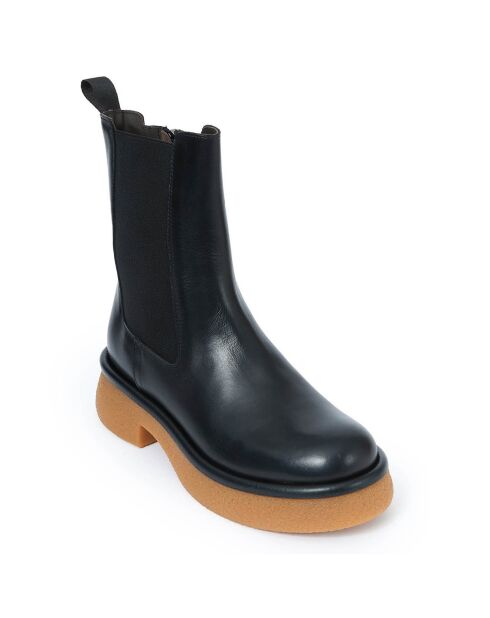 Boots en Cuir Camelia noires