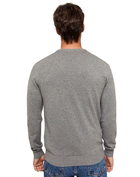 Pull Nath gris