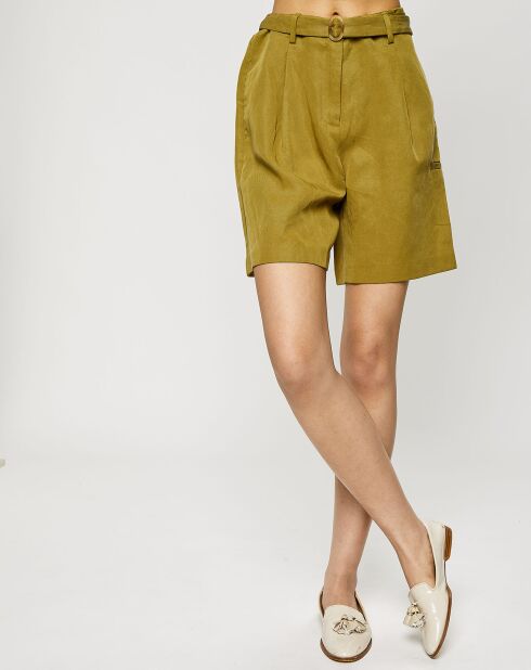 Short bermuda avec ceinture vert olive