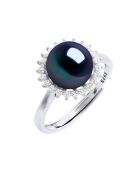 Anello regolabile con bottone nero in argento rodiato e perle coltivate d'acqua dolce