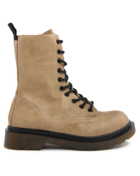 Beige laarzen van Minsk
