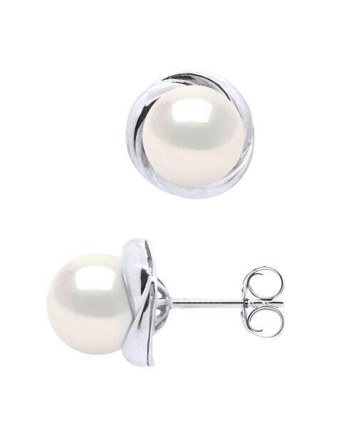 Oorbellen met gekweekte zoetwaterparels in witgoud en parels
