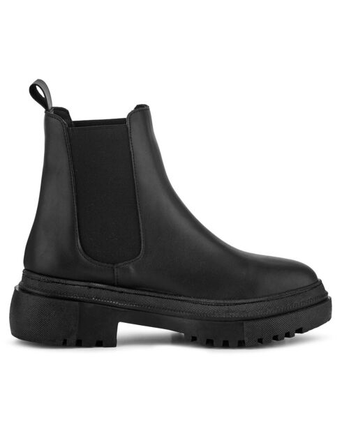 Boots Della noires