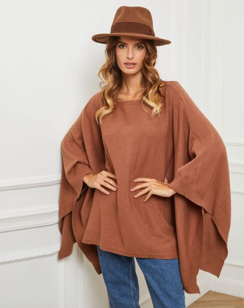 Poncho Goccha camel