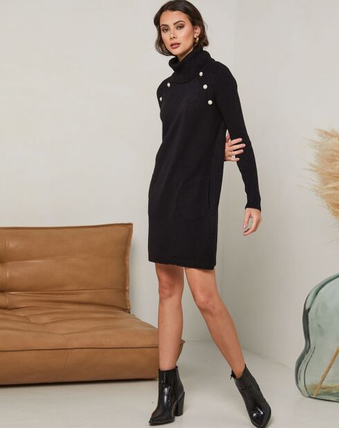 Robe Lev noire