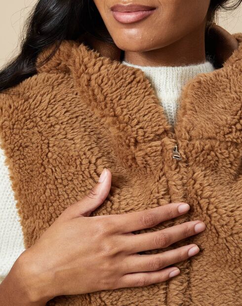 Gilet long à capuche en Fausse Fourrure réversible camel