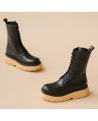 Boots en Cuir Romulus noir/miel - Talon 5 cm