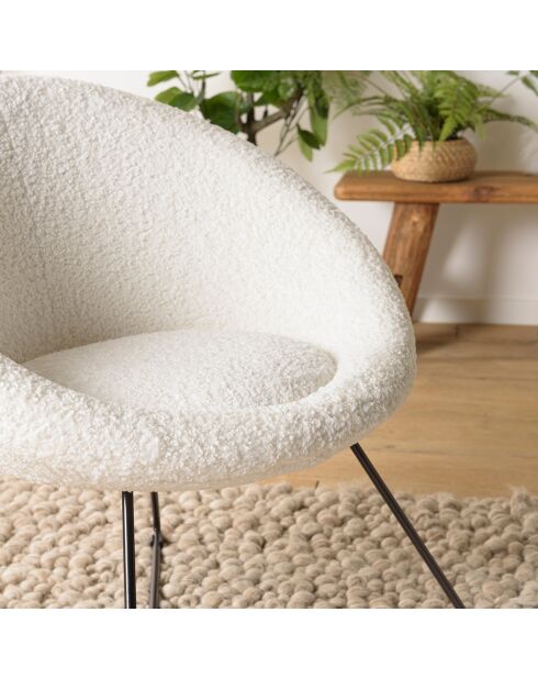 Fauteuil bouclette pieds croisés Albane blanc - 72x64x69 cm