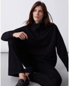 Pull Julia noir