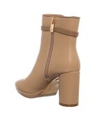 Beige laarzen Giovanna - hak 8,5 cm