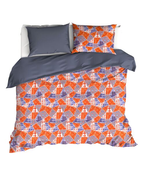 Dekbedovertrekset van 100% katoensatijn met blauw lint