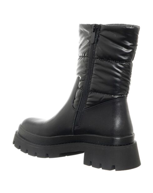 Schwarze Nylonstiefel