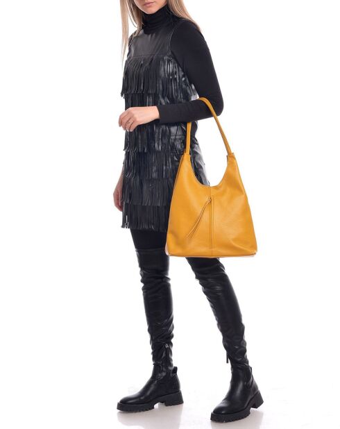 Sac hobo en Cuir moutarde - 39x34x8.5 cm