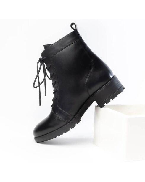 Boots en Cuir Alicia noires