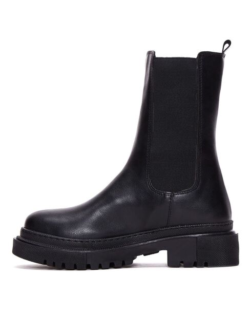 Ina zwarte Chelsea Boots