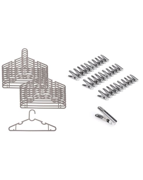 20 perchas y 30 clips grises